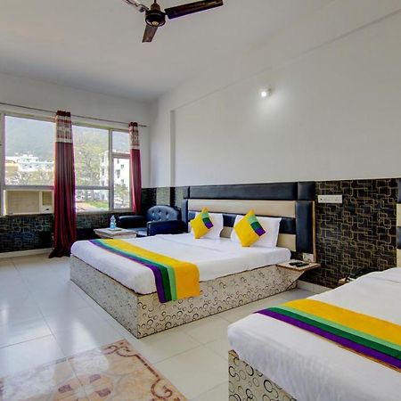 Itsy Hotels Satya Shree Katra  Luaran gambar