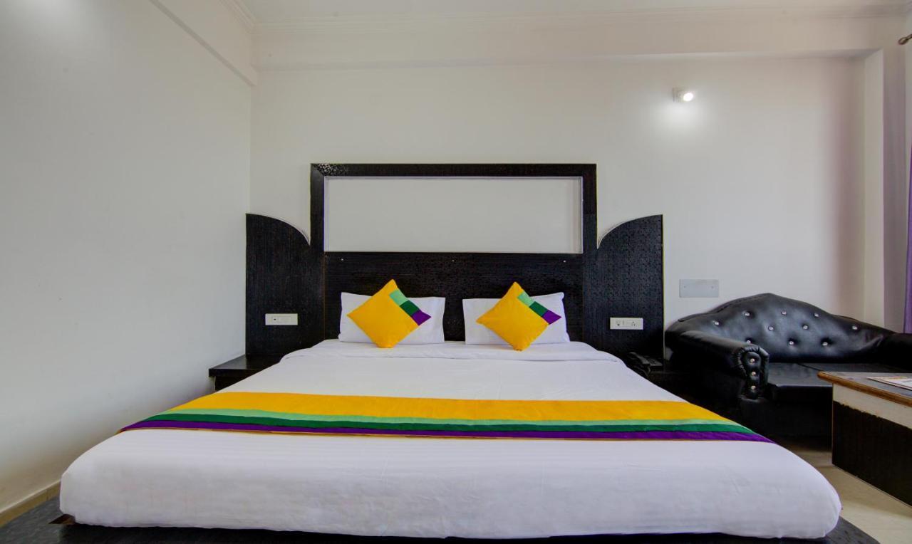 Itsy Hotels Satya Shree Katra  Luaran gambar