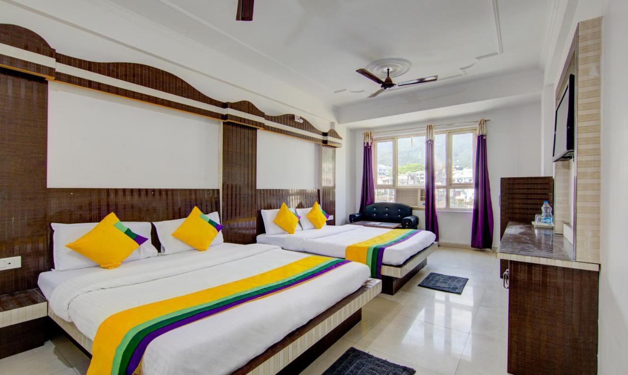 Itsy Hotels Satya Shree Katra  Luaran gambar